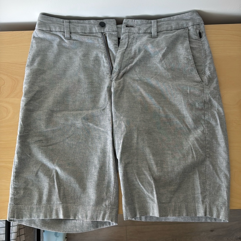 Lululemon Mens Commission Short (Rhino grey)